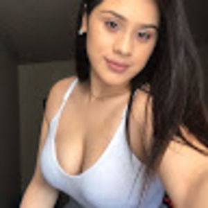 Meet your Posher, Selena